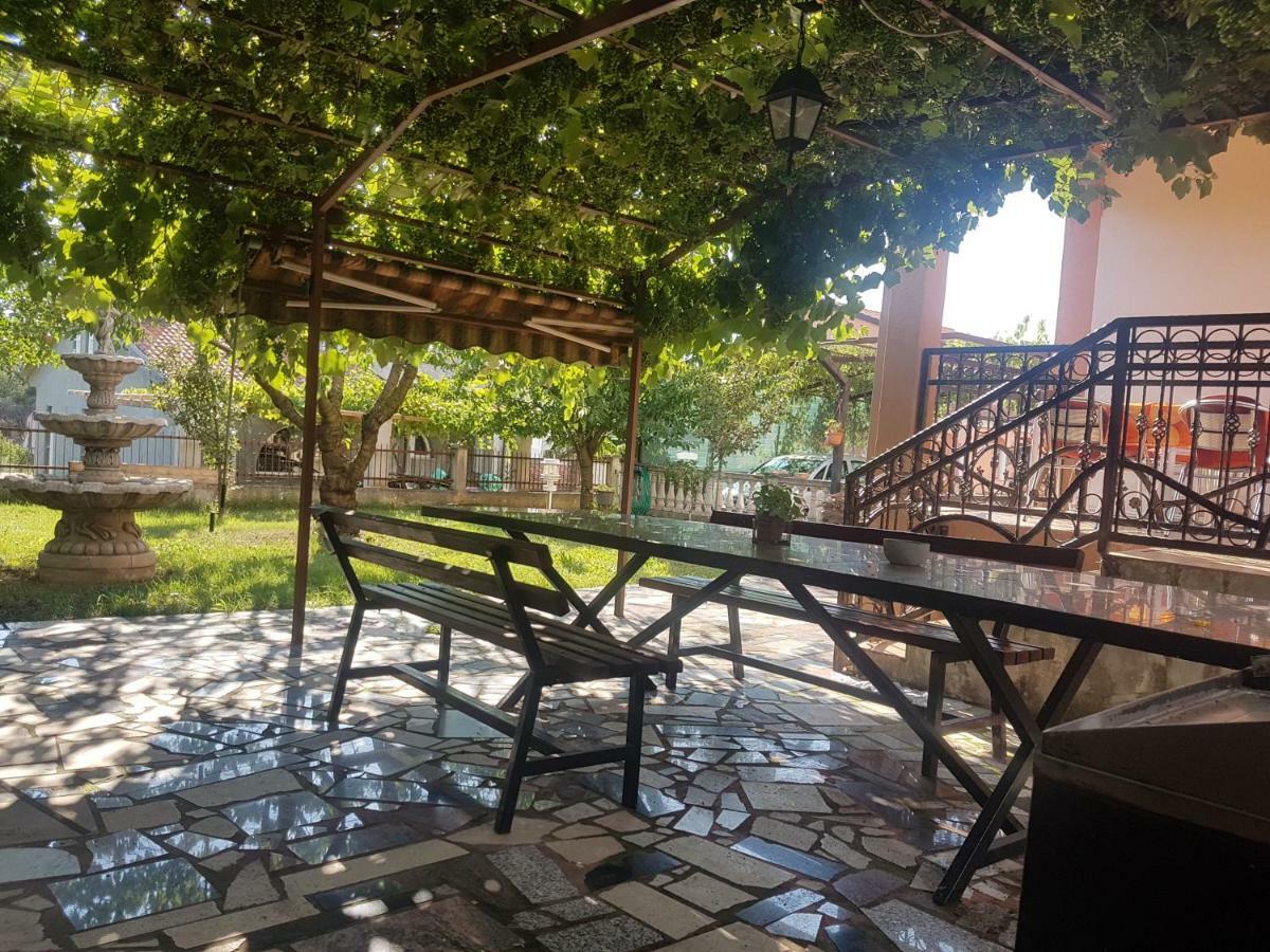App Ena Umag Exterior foto